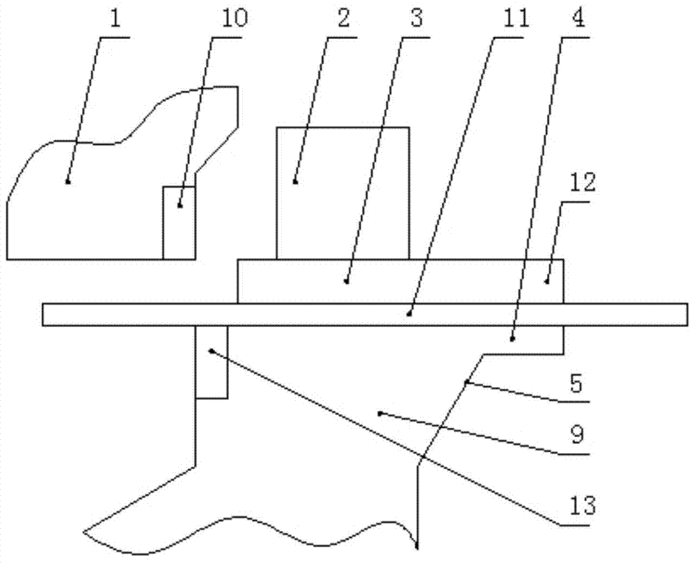 Firm and durable shearing machine for metal plate