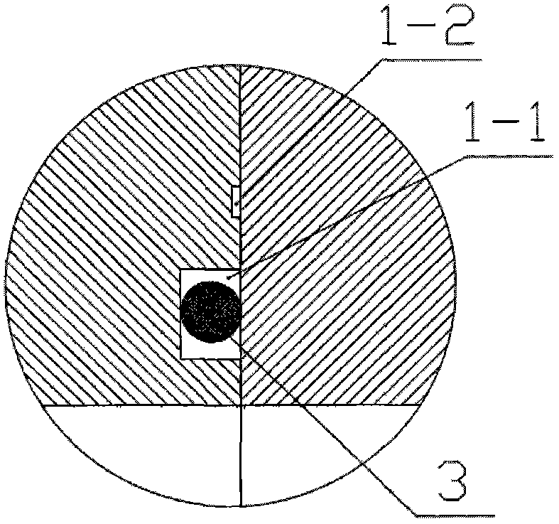 Sealed unloading groove between valve body and valve joint plate