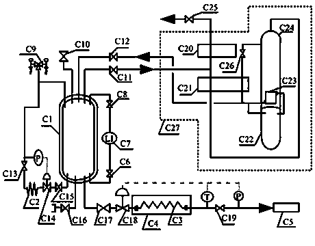 Apparatus for rapidly gasifying liquid nitrogen through circulating water bath, and operating method thereof