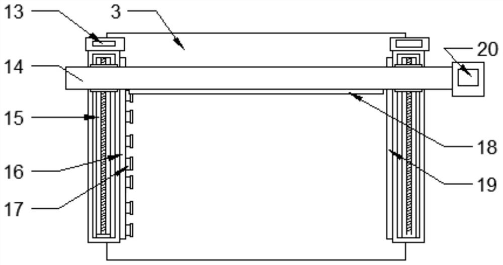 Solar panel cleaning device