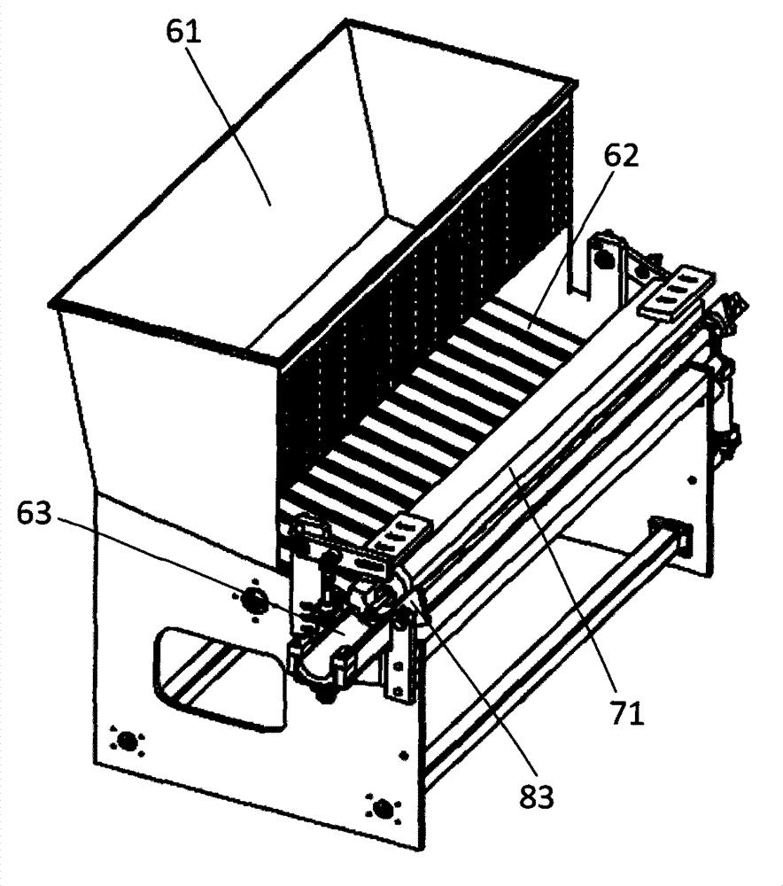 Slitting machine and feeding device thereof