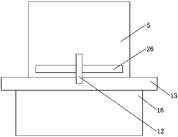 Metal cutting machine high in safety performance