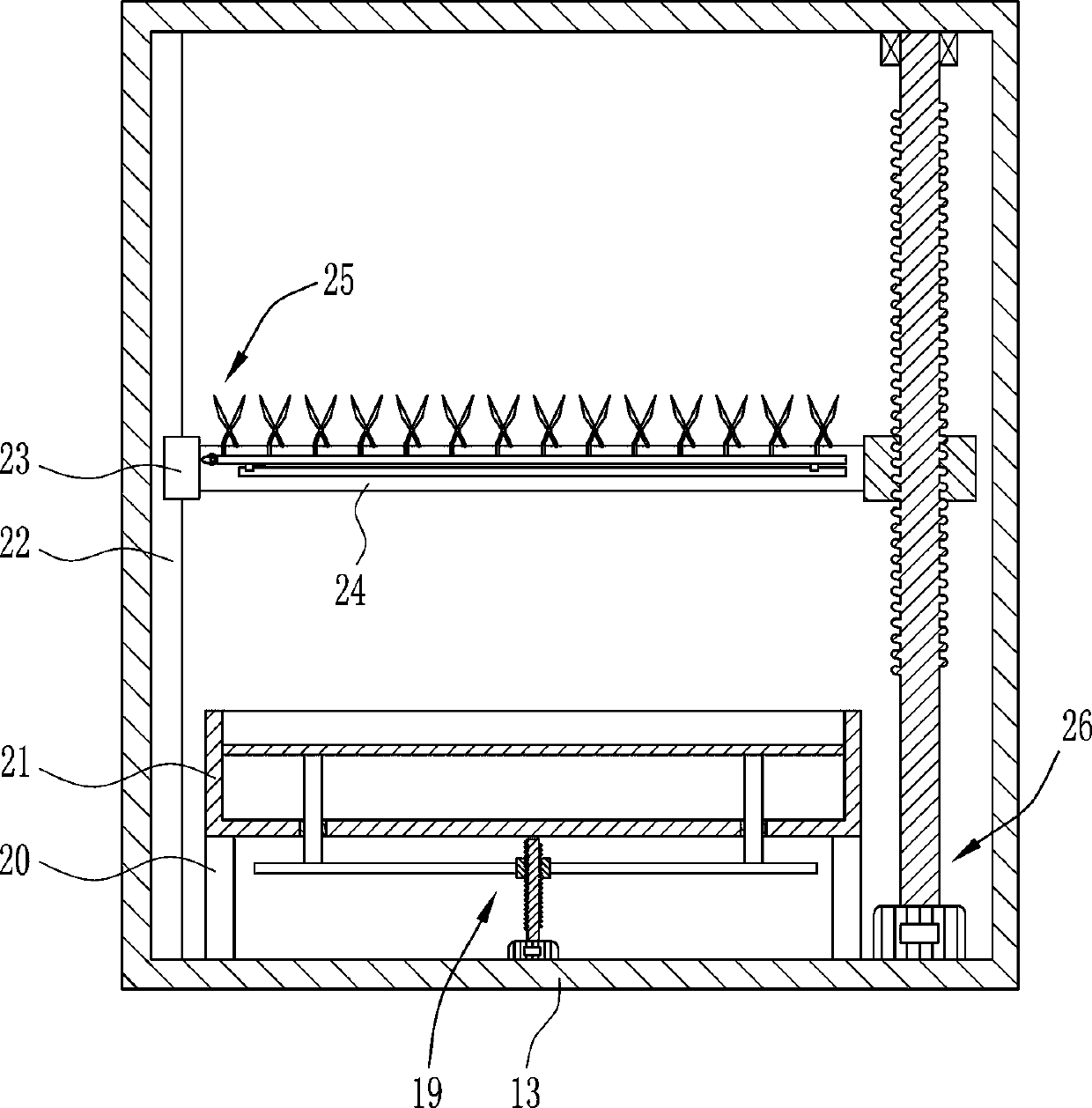 Vegetable root cutting device for soilless culture