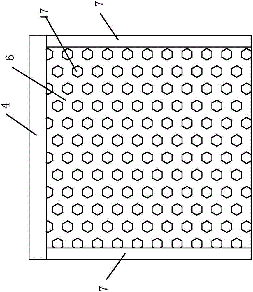 Discharging cooling device of preforming machine