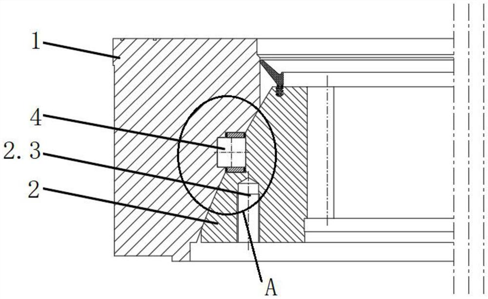 Main bearing of heading machine