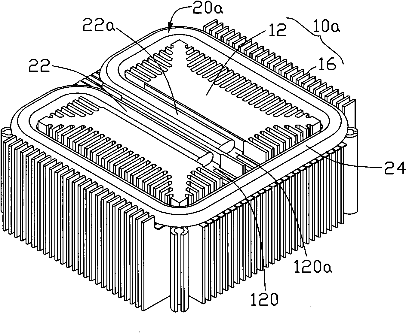 Heat radiating device and manufacturing method thereof