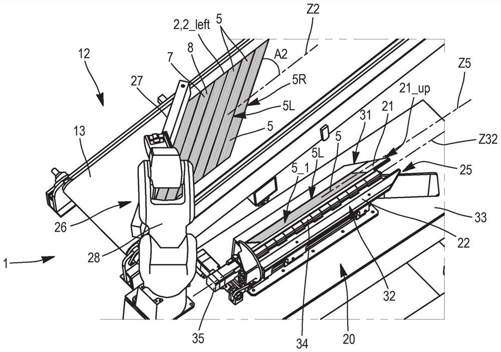 Facility and method for manufacturing tread-reinforcing breaker plies with a device for turning over bead flippers while flat