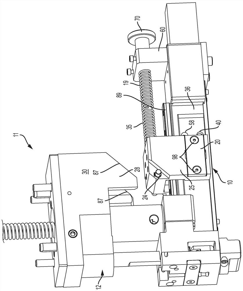 Fastener feed head