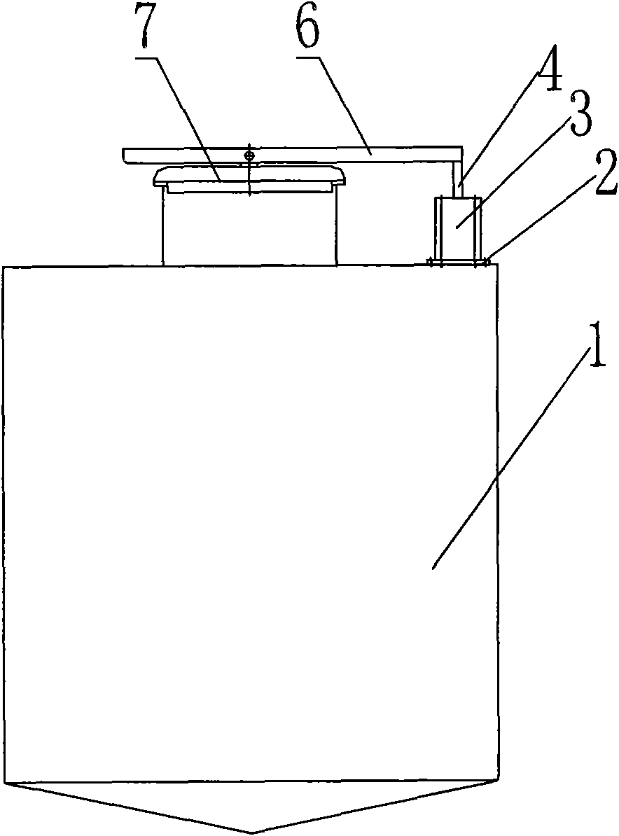 Automatic uncovering device of tobacco dedicated charging bucket