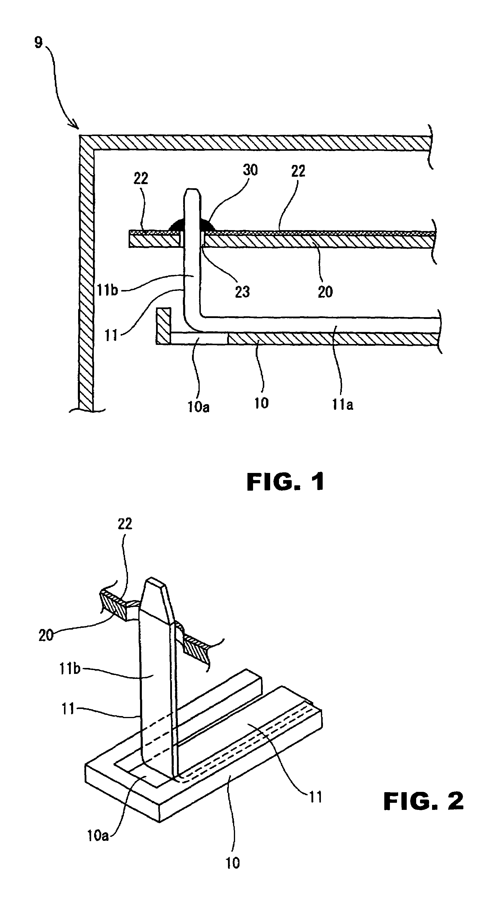 Soldering structure between a tab of a bus bar and a printed substrate