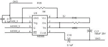 Intelligent thunder-protecting power-saving power converter