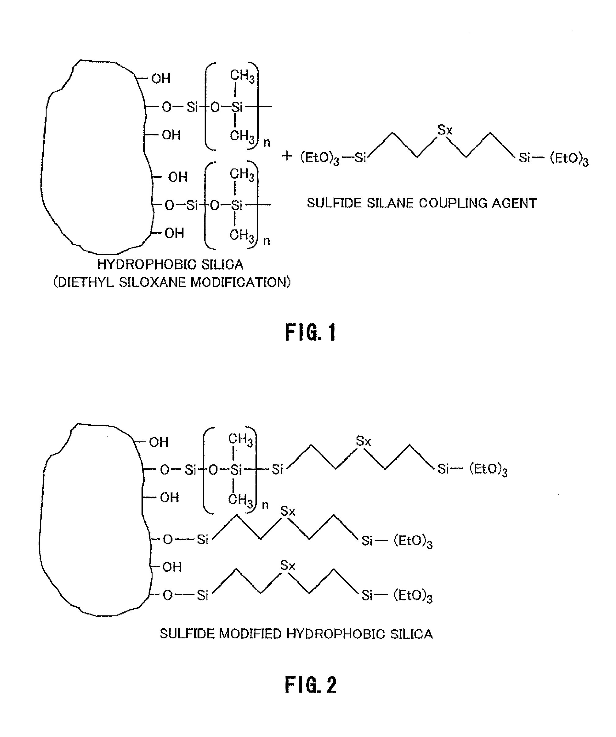 Anisotropic conductive material and method for manufacturing the same