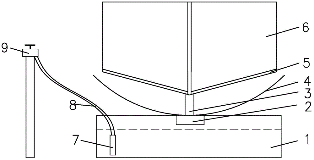 Water-collecting irrigation system in field