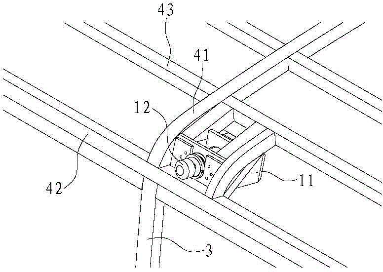 Passenger car rollover buffer and passenger car anti-rollover system