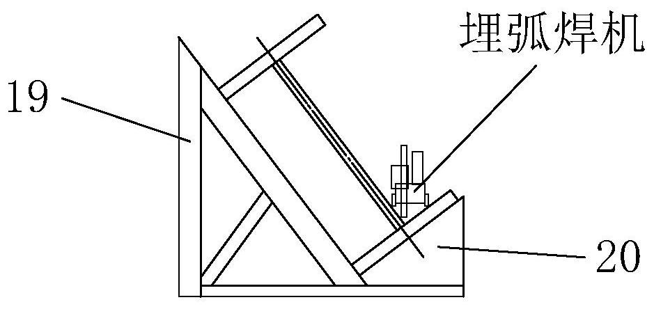 Pre-arching manufacturing method of large-tonnage heavy-duty solid-belly crane beams