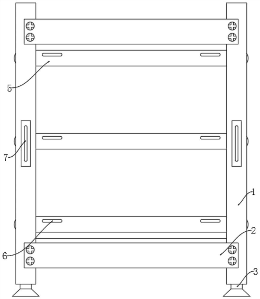 Storage rack convenient for storing kitchen utensils