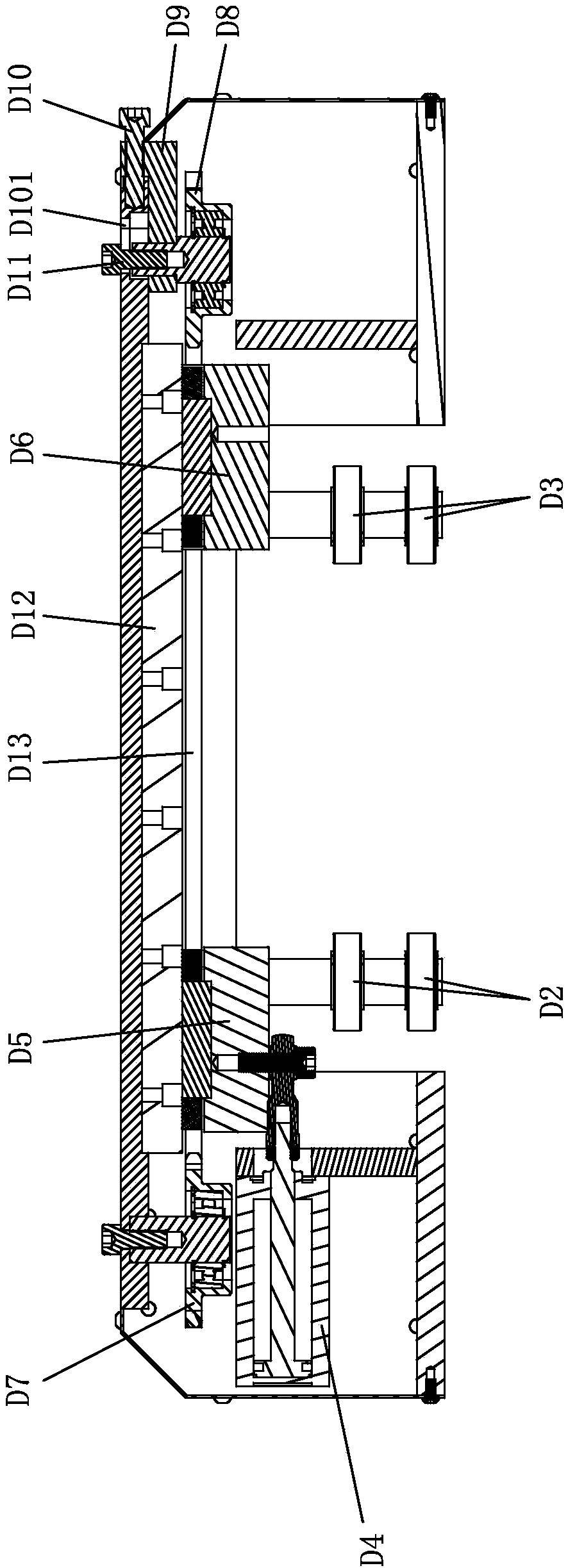 Wood strip saw outputting assembly for wood processing machine