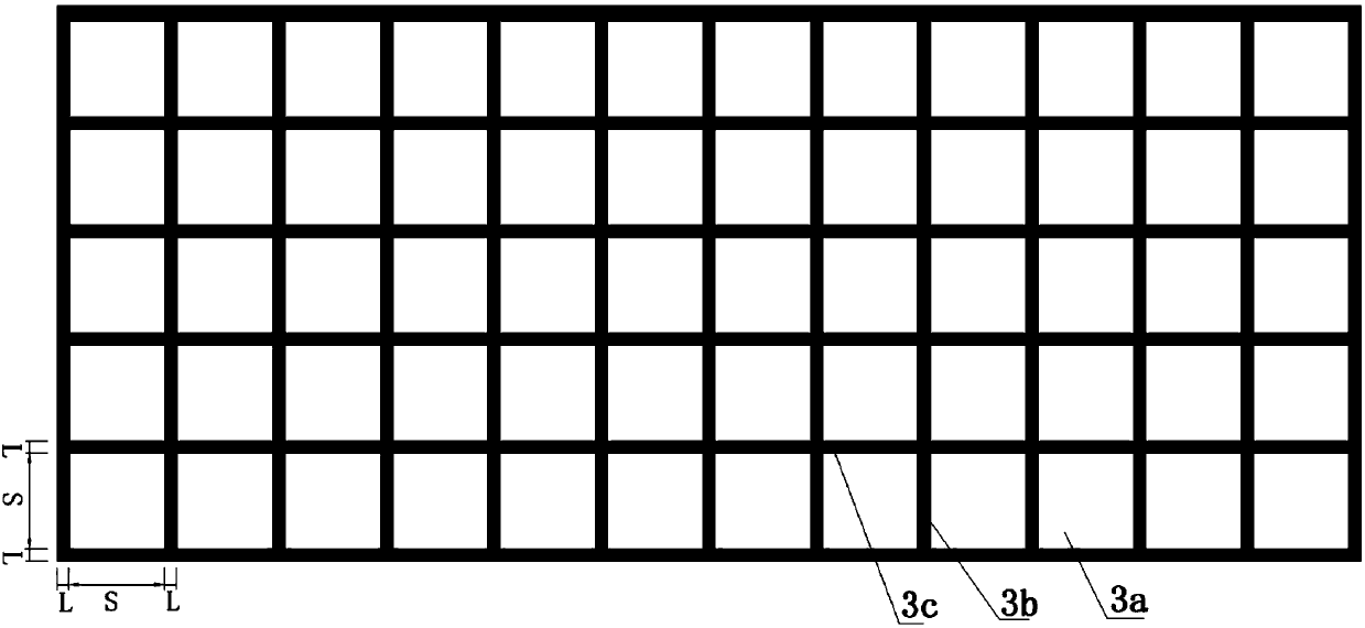 Functional circuit board core board with the function of absorbing instant high-voltage electric pulse energy and manufacturing method thereof