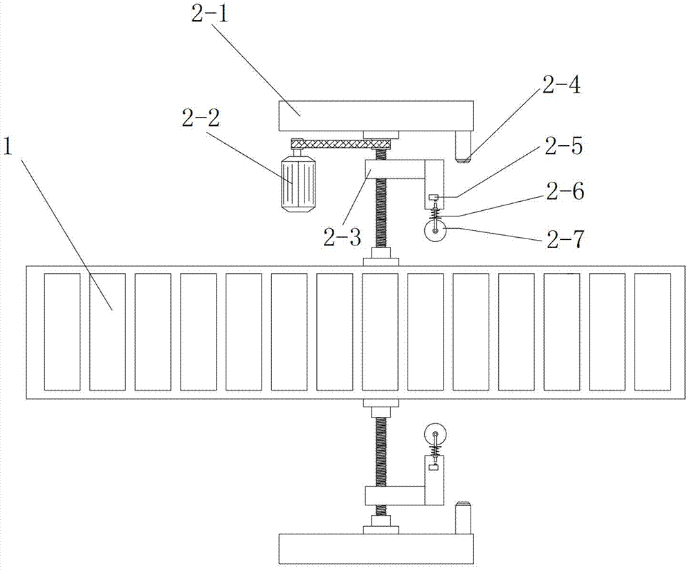 Cutting machine for forming external wall heat-insulating plates