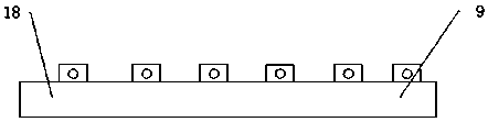 Glue coating device for producing garment fabric