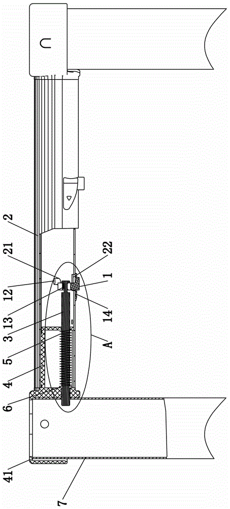 Collapsible mechanism for telescopic ladder