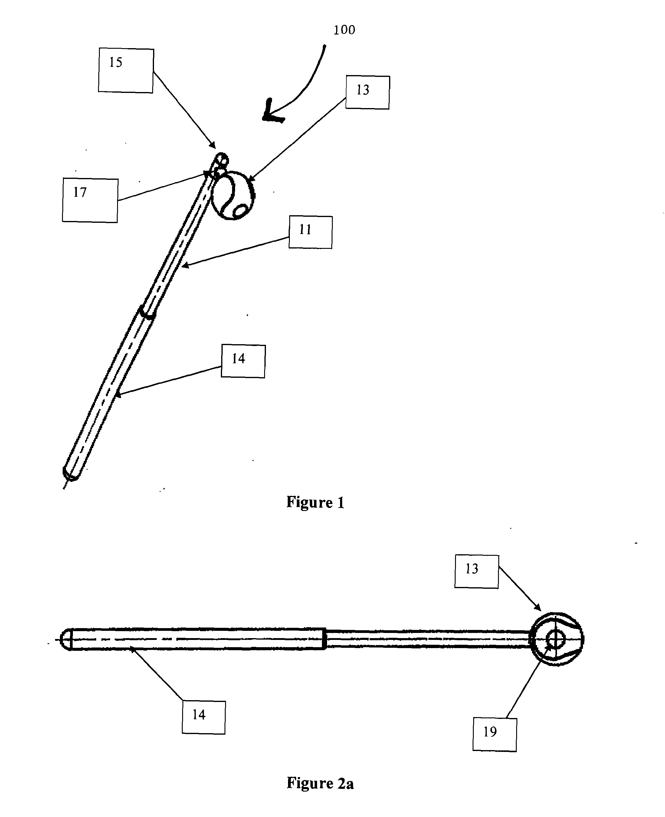 Apparatus and method for training players in sports