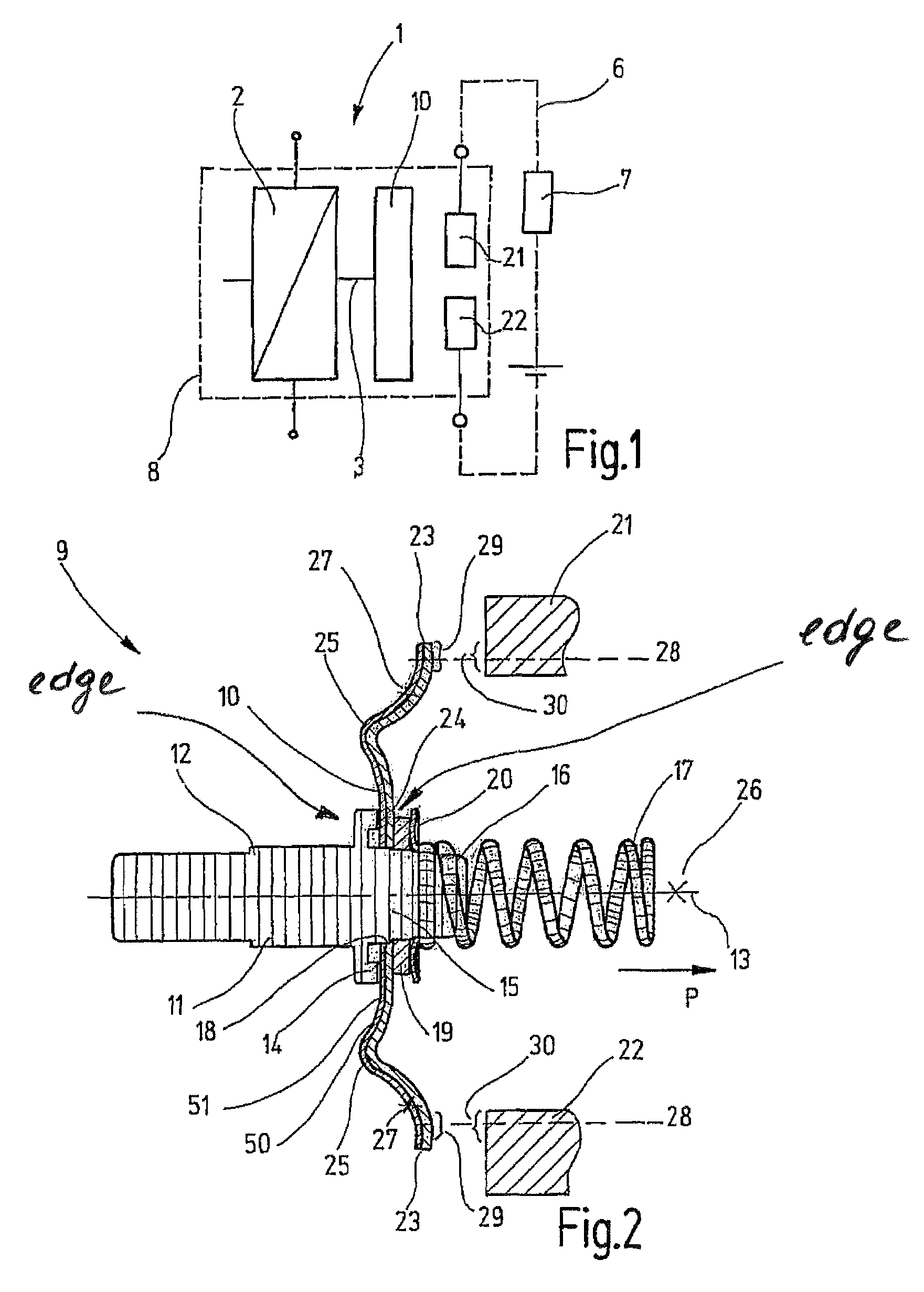 Relay with self-resilient contact bridge