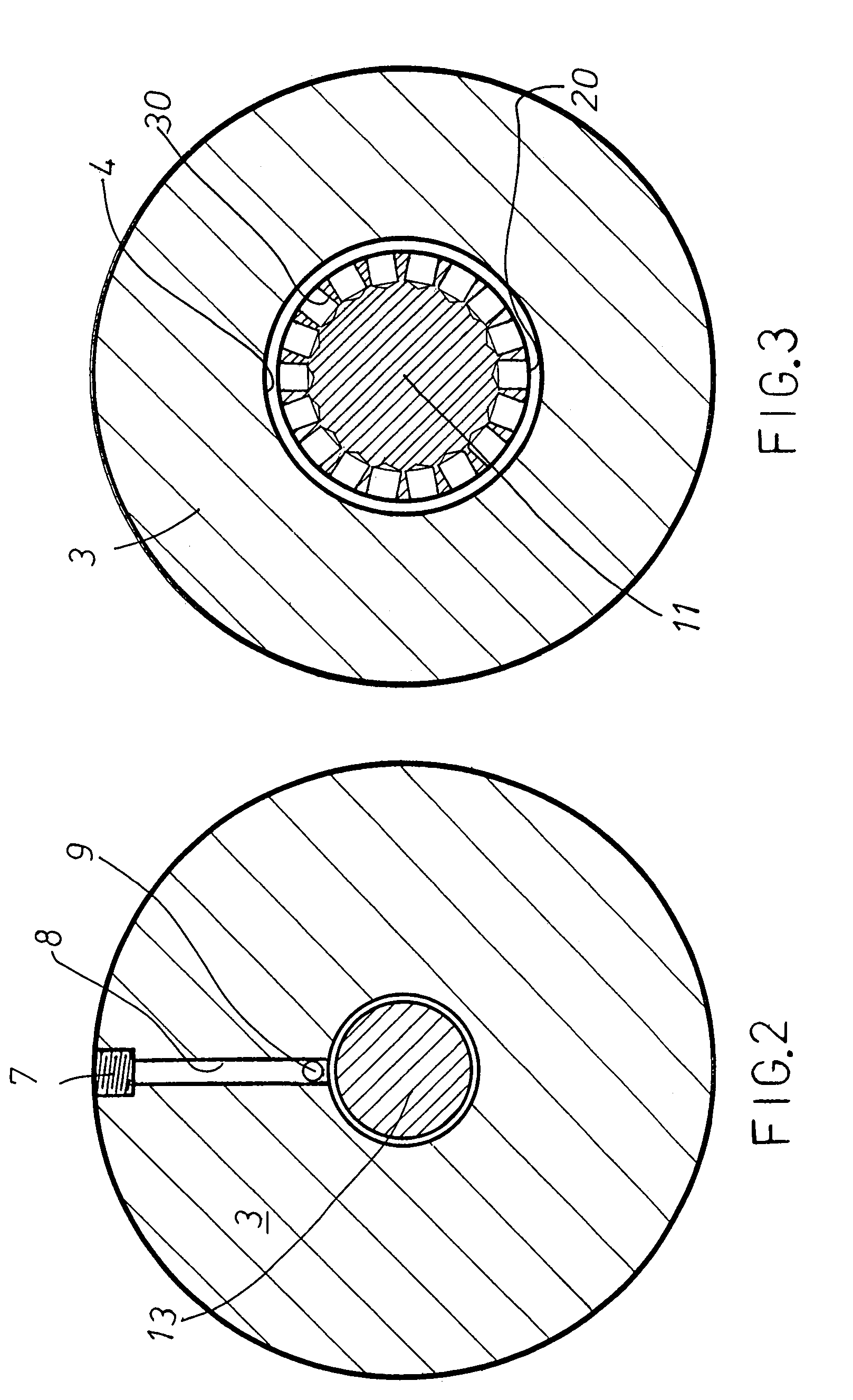 Apparatus and method for mixing dissimilar fluids