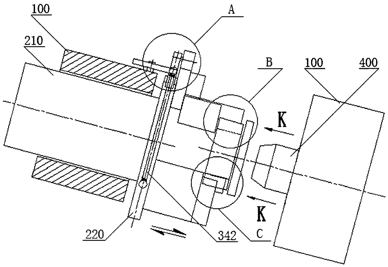 A ring rolling machine feeding device and feeding method