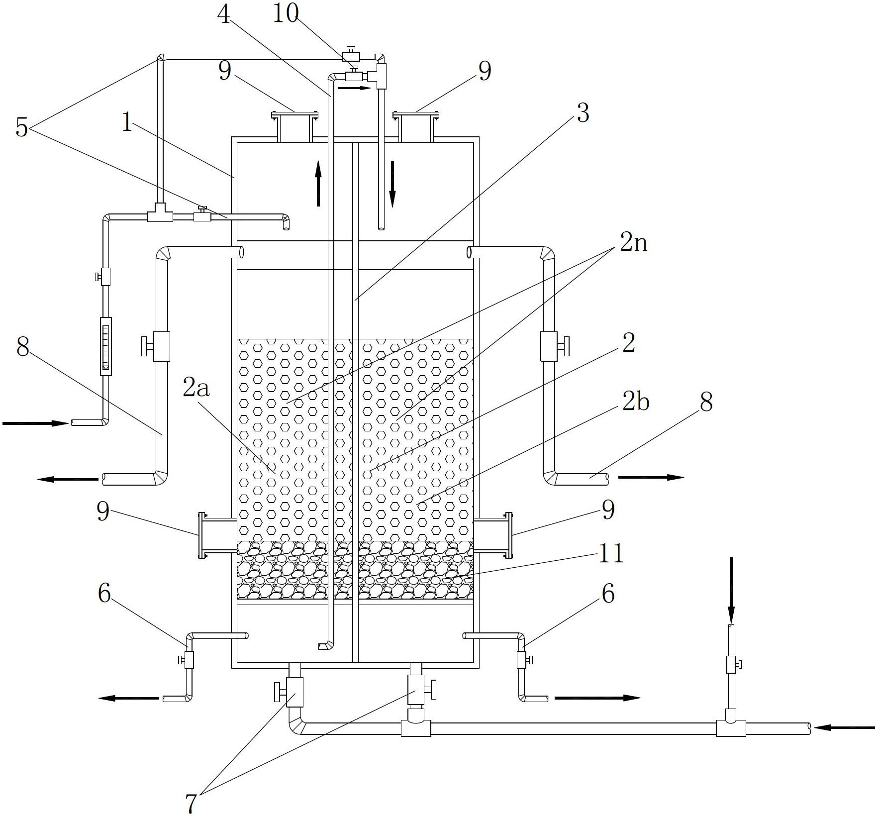 Process for treating oily wastewater in metallurgical industry and device thereof