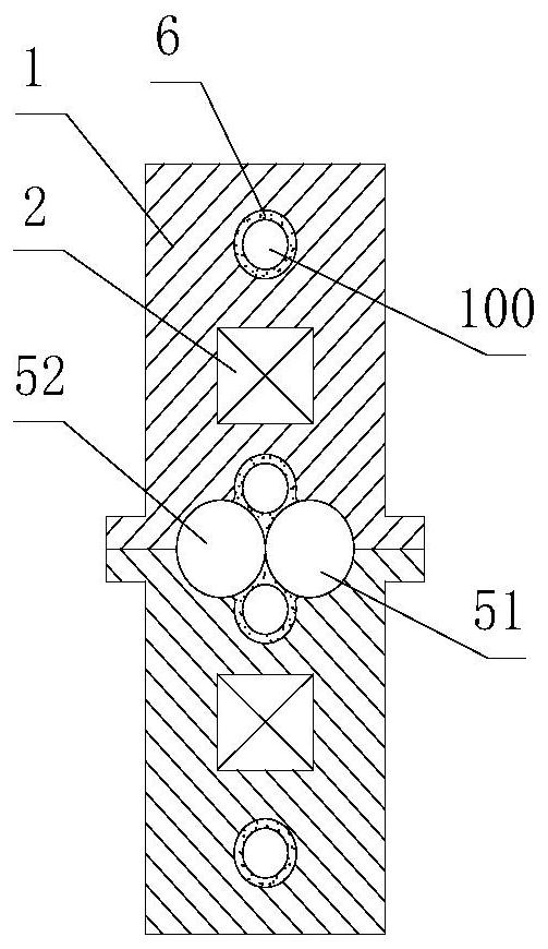 A twin-screw double-polishing channel polishing device for artificial joint balls