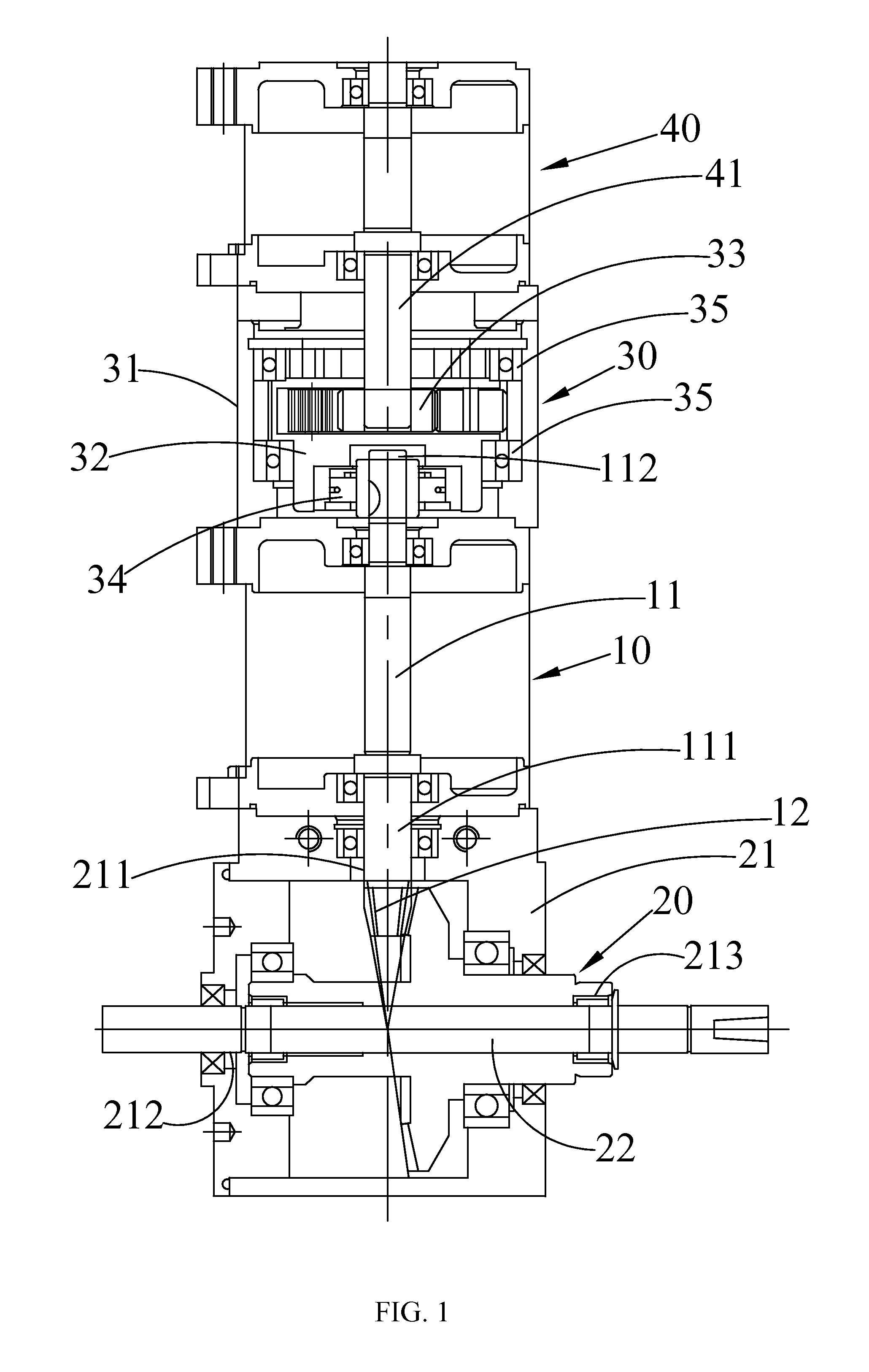 Dual electric driving device and inner speed shifting dual electric motor with clutching and speed reducing driving device thereof