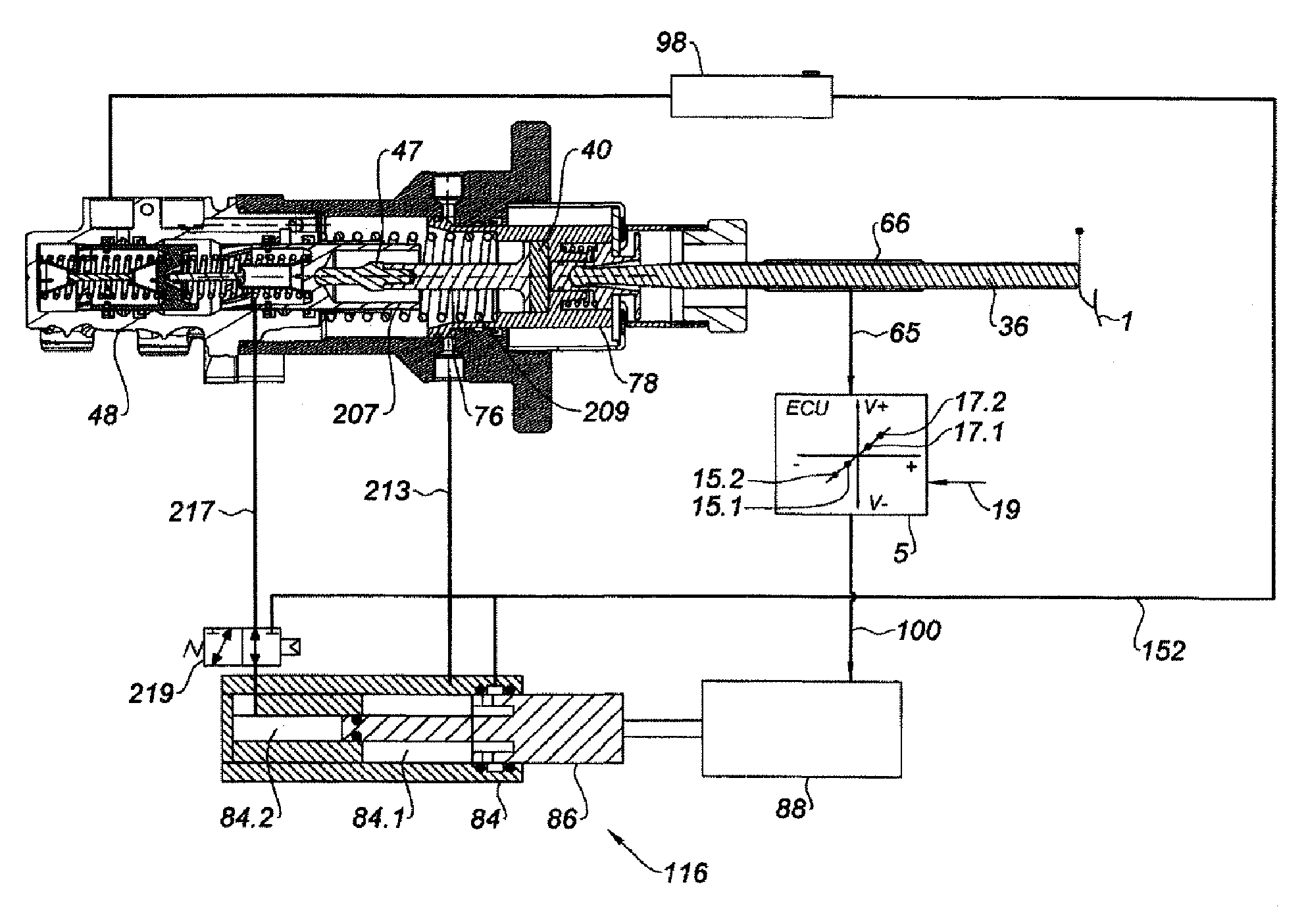 Master cylinder comprising means for injecting brake fluid into said master cylinder, and braking system comprising such a master cylinder