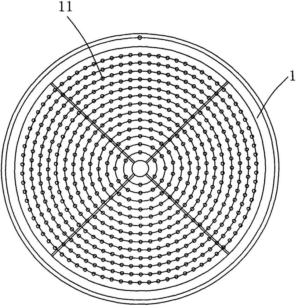 A method for effectively removing oil from aqueous solution