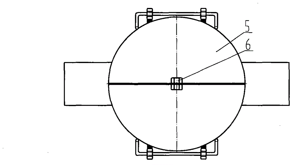 Vacuum pouring method of ingot casting and heat-generating agent feeding barrel for ingot casting and vacuum chamber for pouring