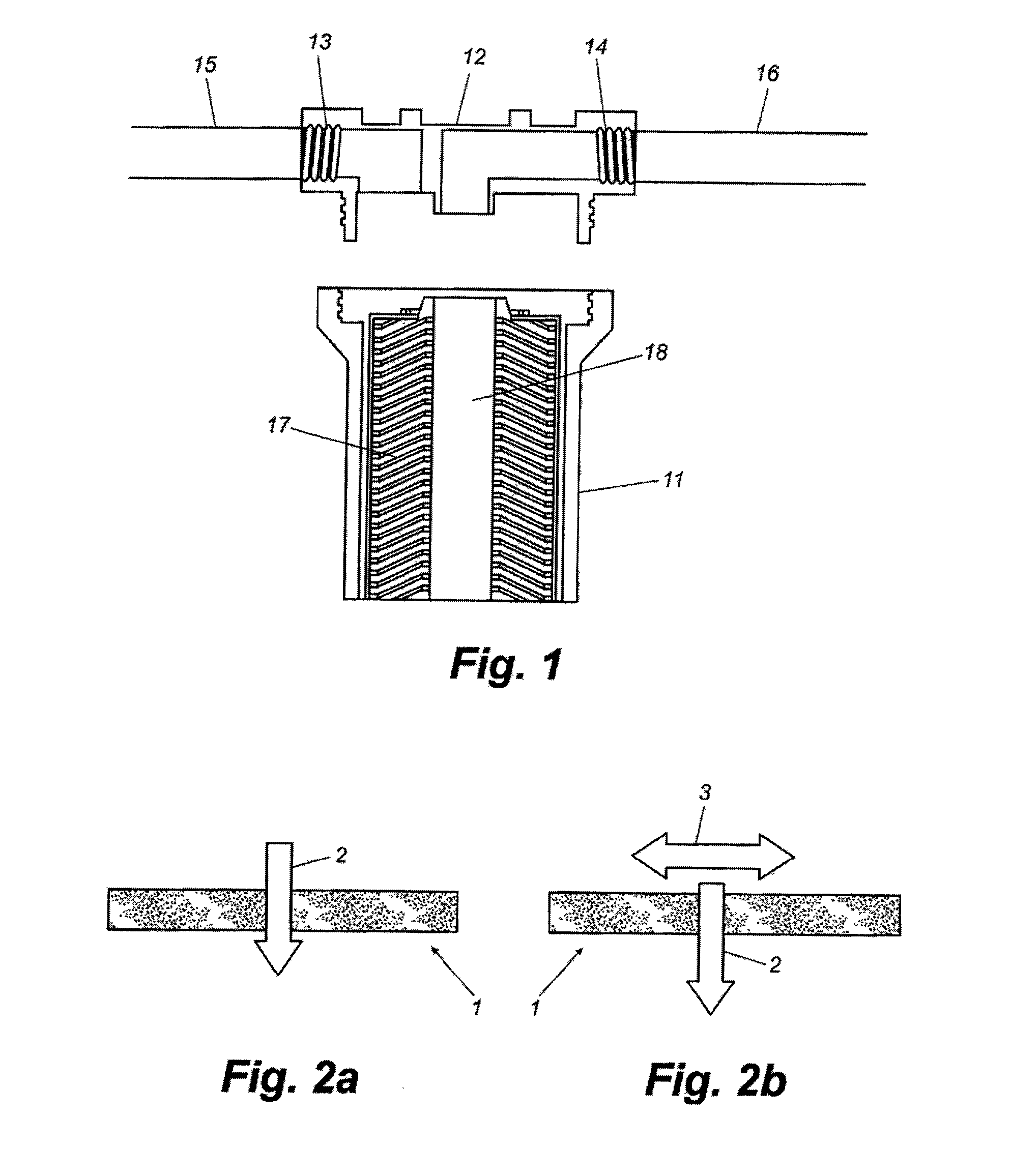 Reactive compositions for fluid treatment