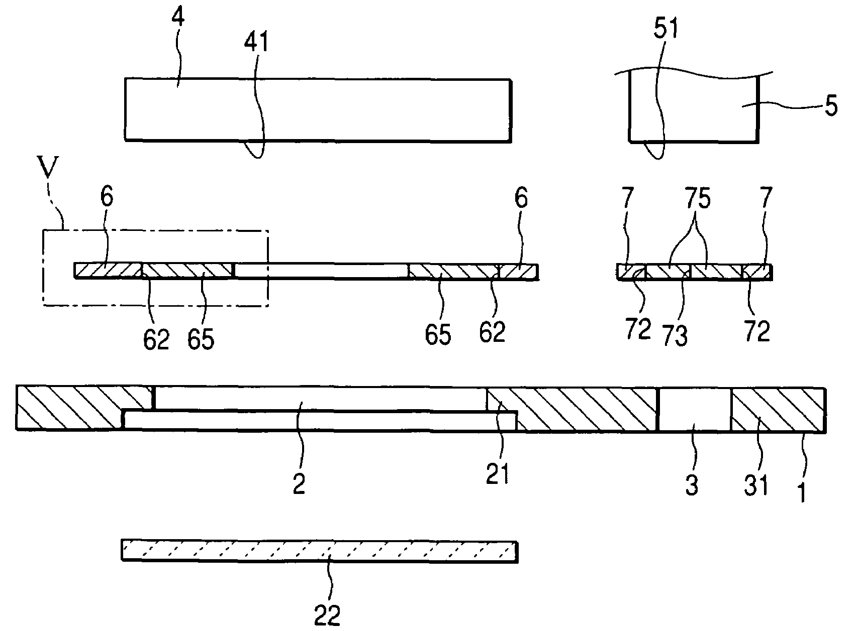 Dust excluding packing sheet and method of integrating dust excluding sheet