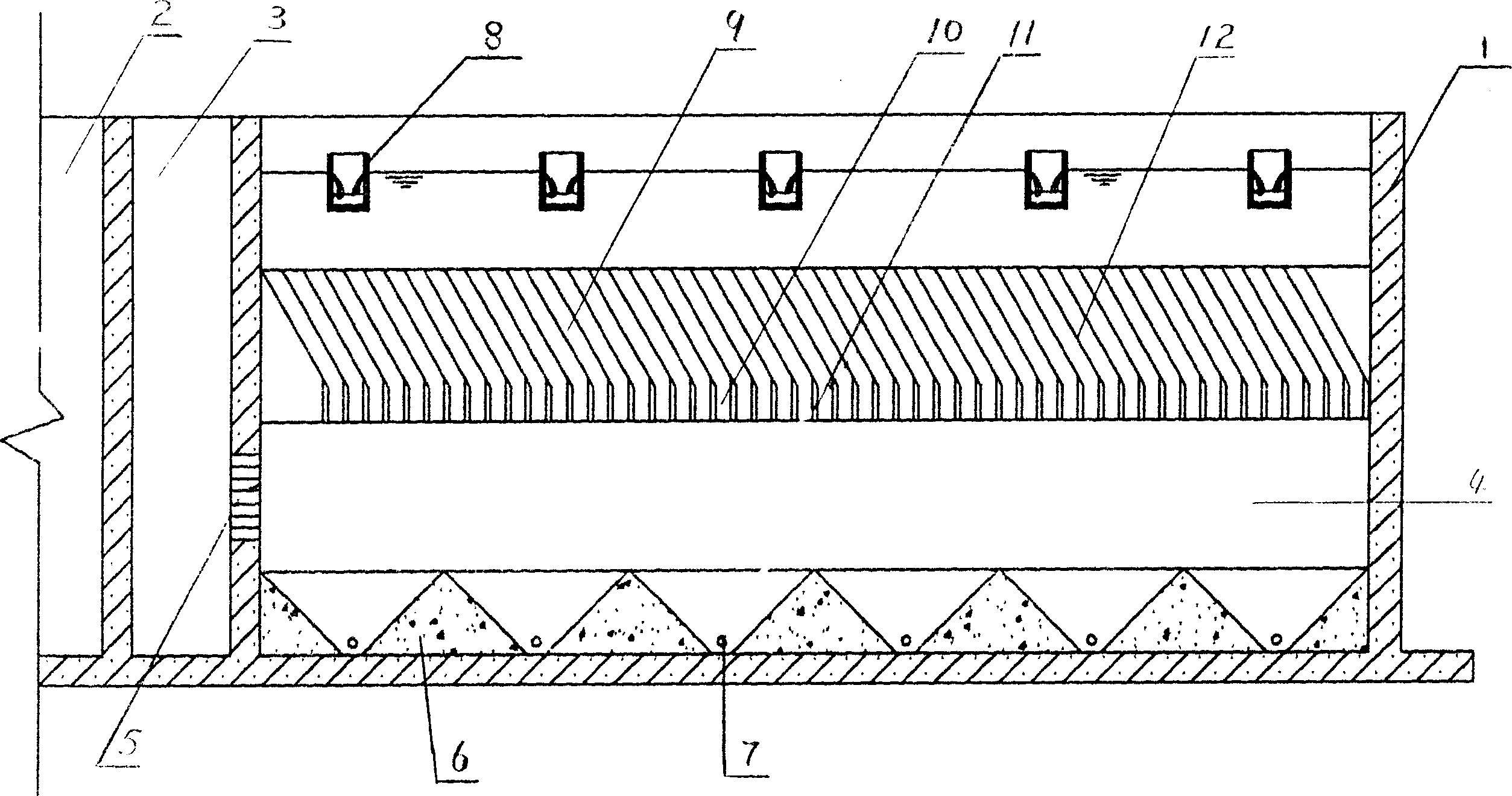 Counter-current contact flocculating settling apparatus