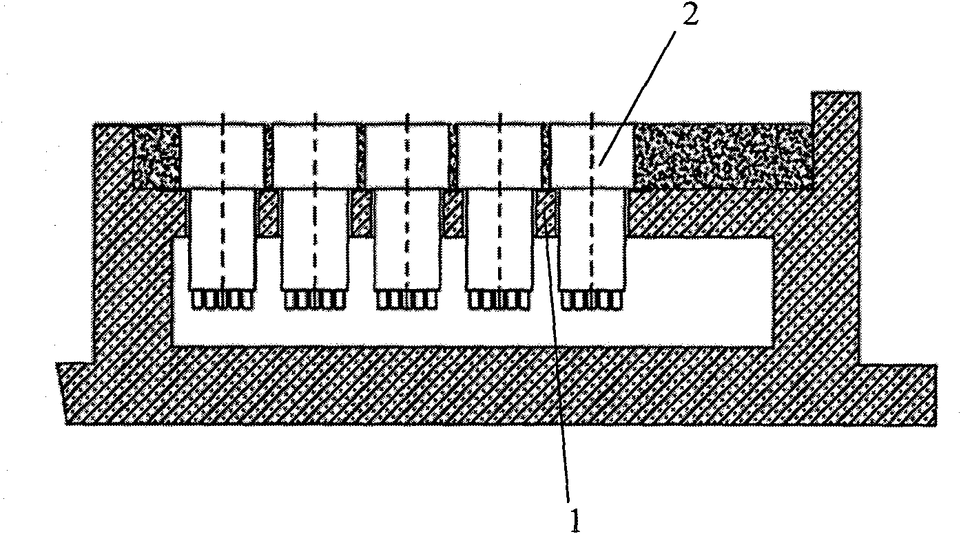 Nuclear reactor spent fuel dry type storage house