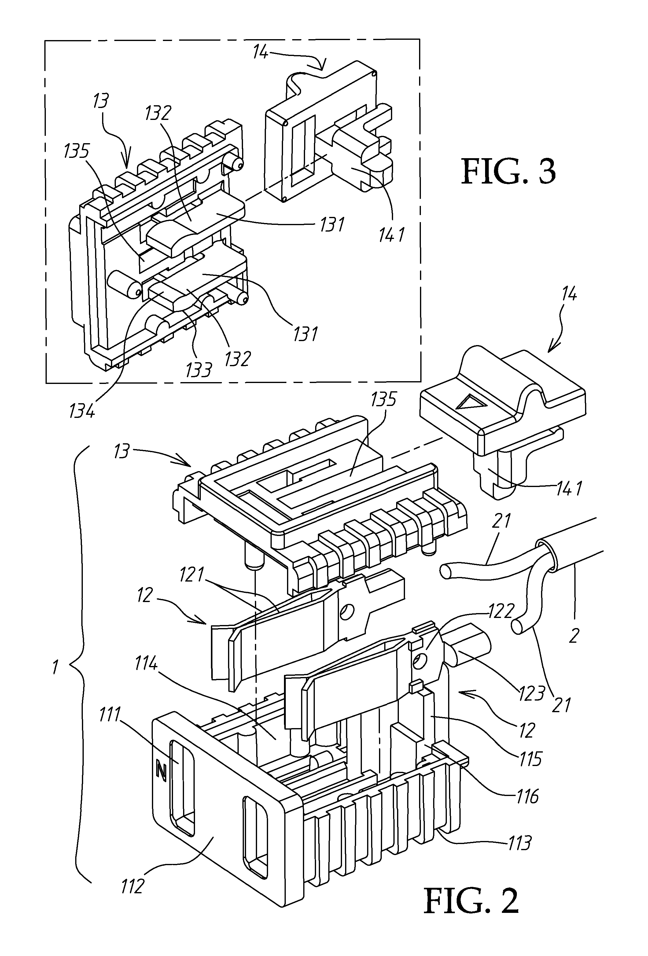 Electric socket having means to lock the blades of inserted electric plug