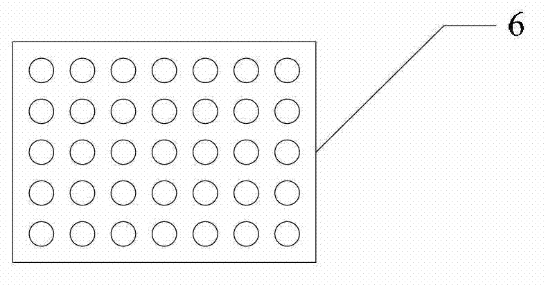 Visual measuring device and visual measuring method for coordinates of surface of target based on round light spot marks