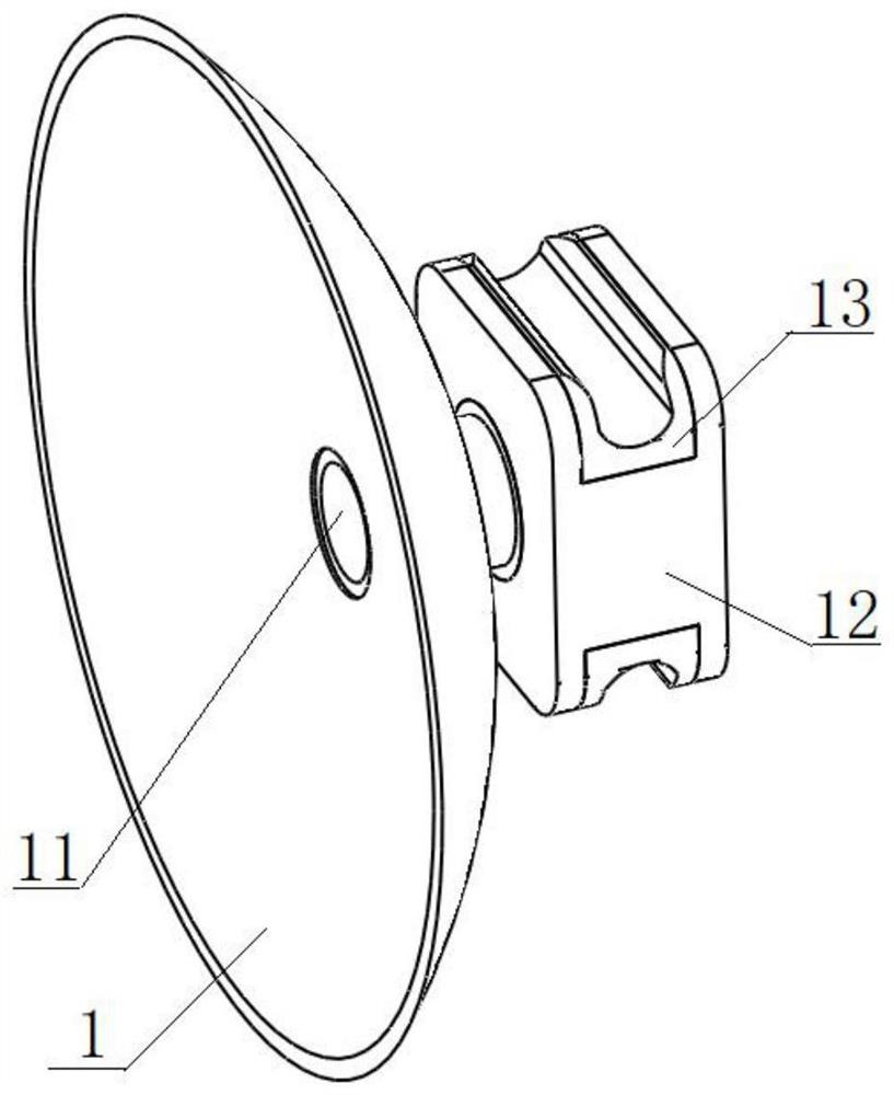 Fixed saliva drainage device used after tooth extraction