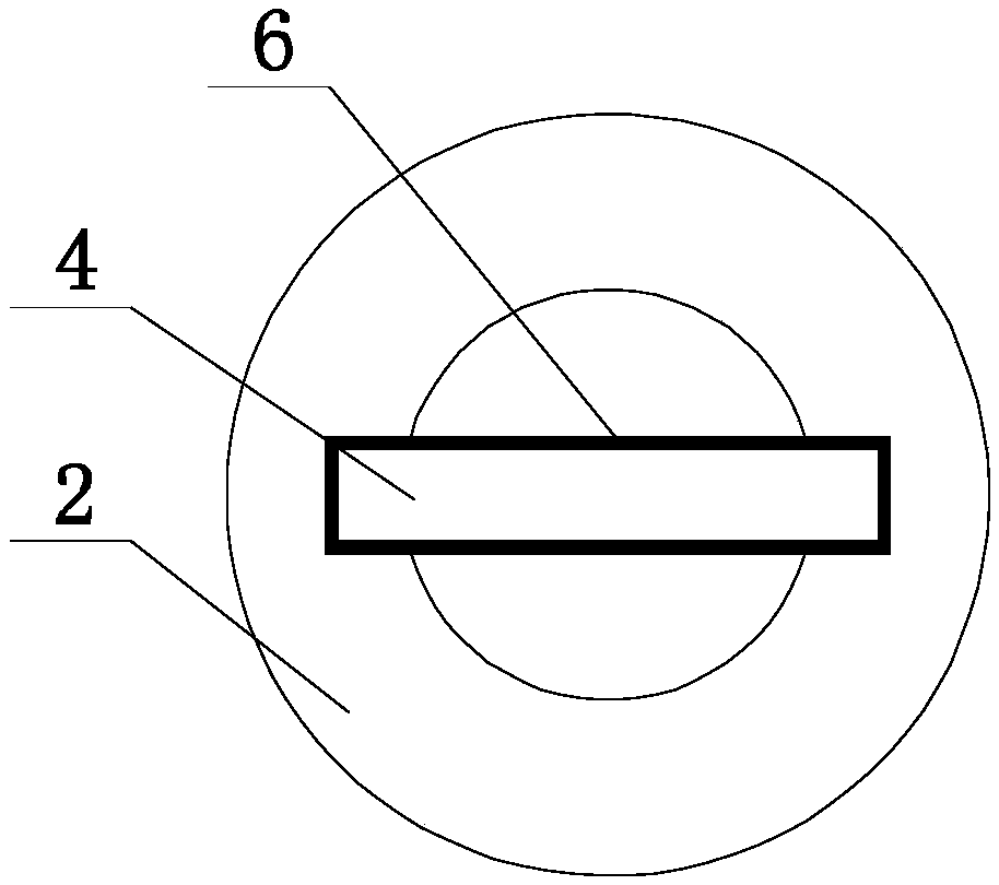 Fastening bolt facilitating manual installation