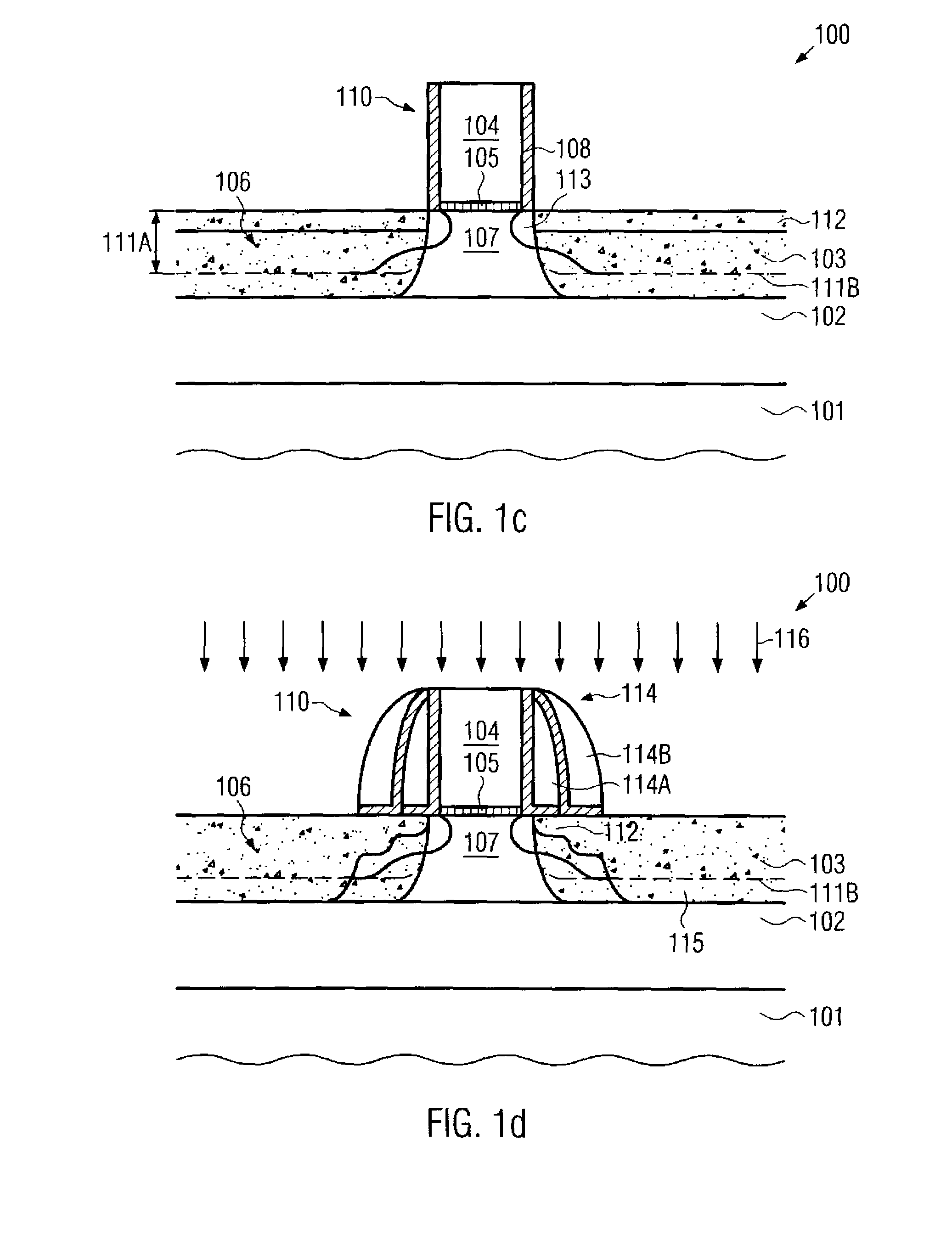 SOI transistor having a reduced body potential and a method of forming the same