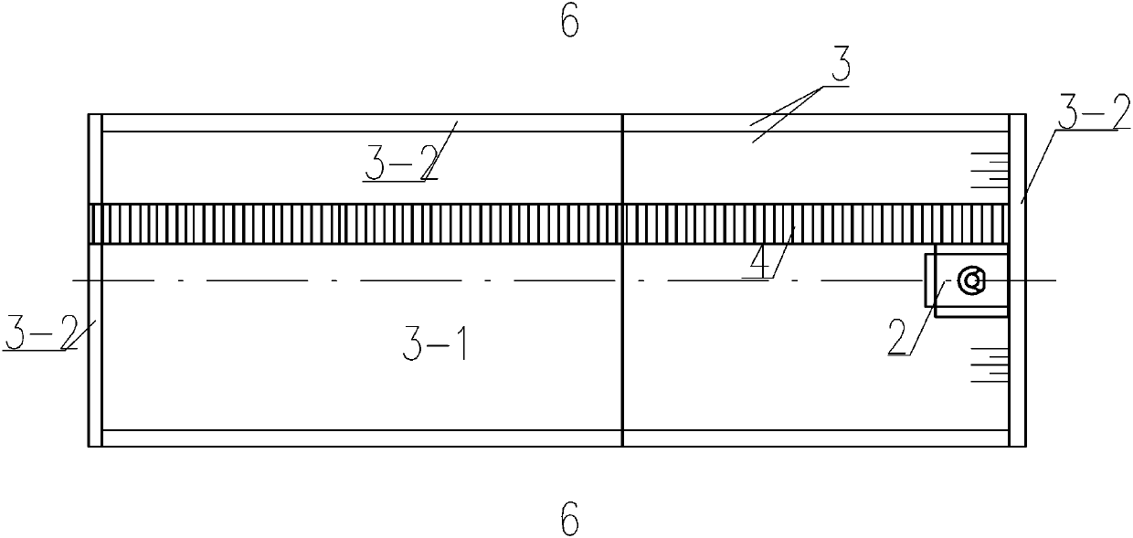 Water level fluctuation area slope mooring bollard protection structure and construction method thereof