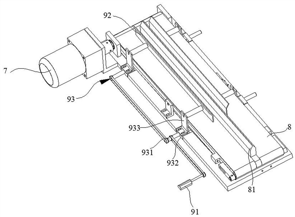 A cutting machine with high conveying efficiency