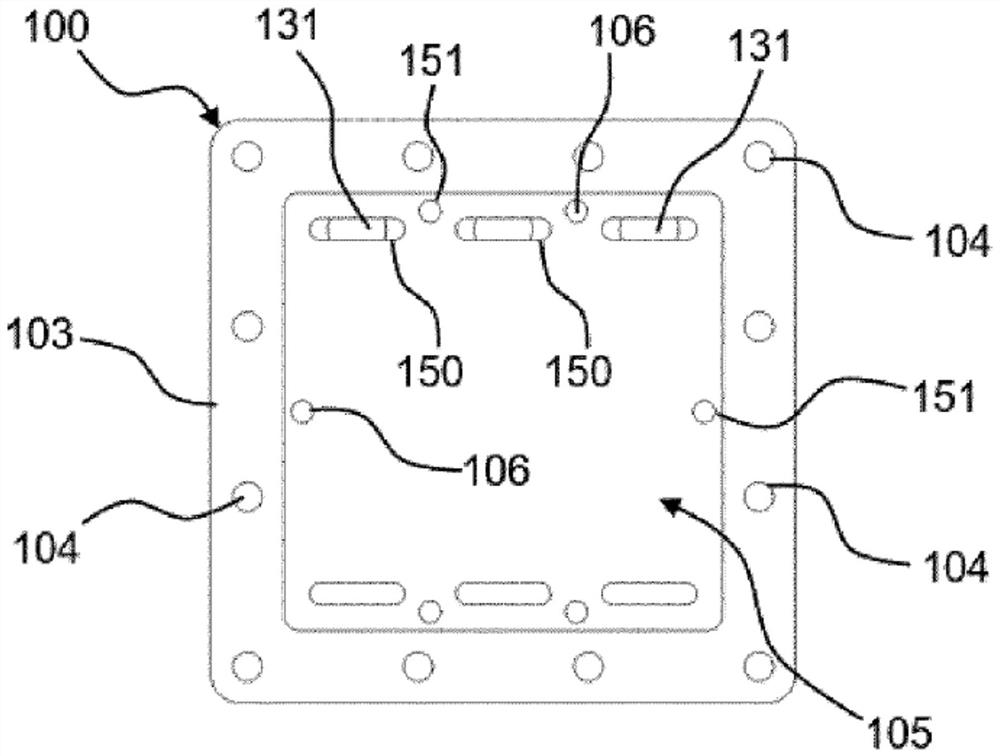 Fuel cell comprising at least one traction member