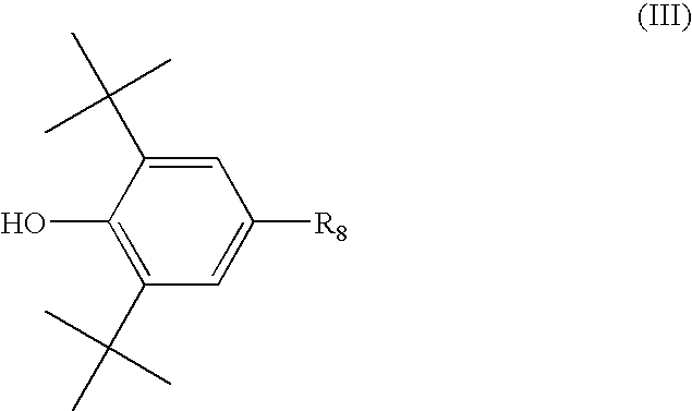 Reduction of discoloration in white polyurethane foams