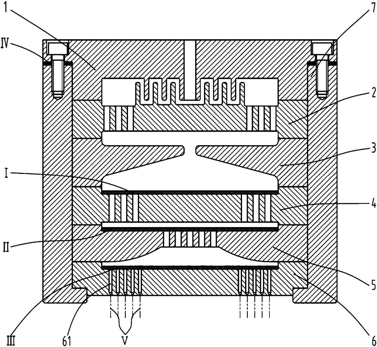 Multi-flow channel pressure equalized blend spinning component for preparing mesophase asphalt based carbon fibers