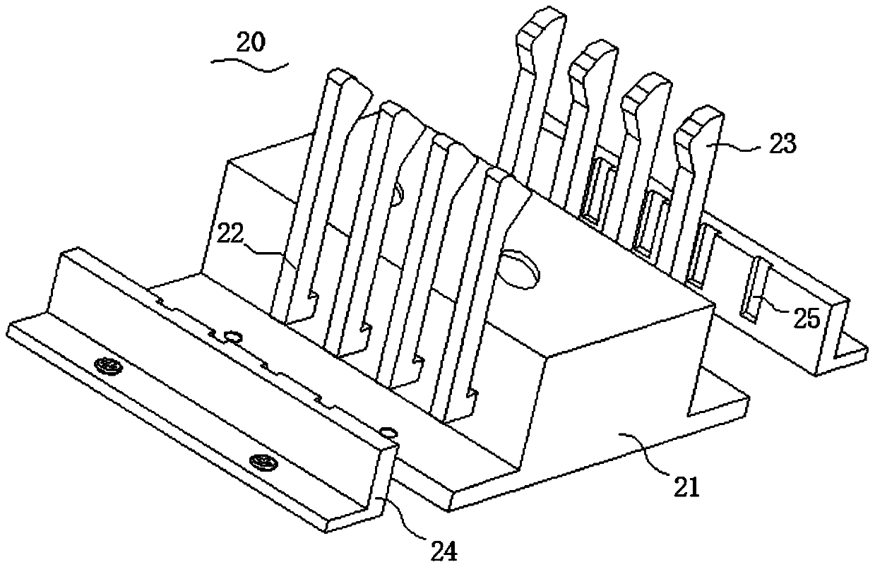 MR16 lamp capable of changing in multiple colors and control system thereof